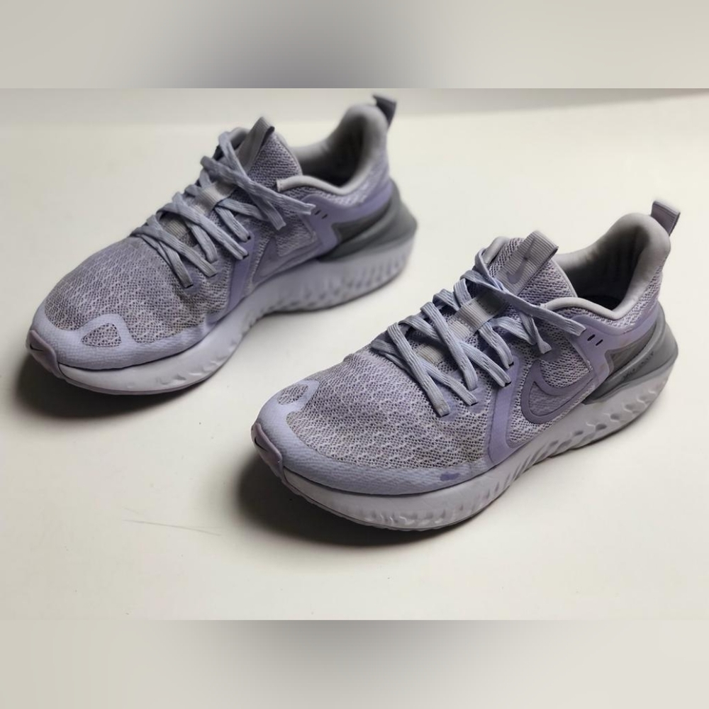 Nike Women's Shoe Legend React Purple casual sneaker Size 6.5 lace-up AT1369-500